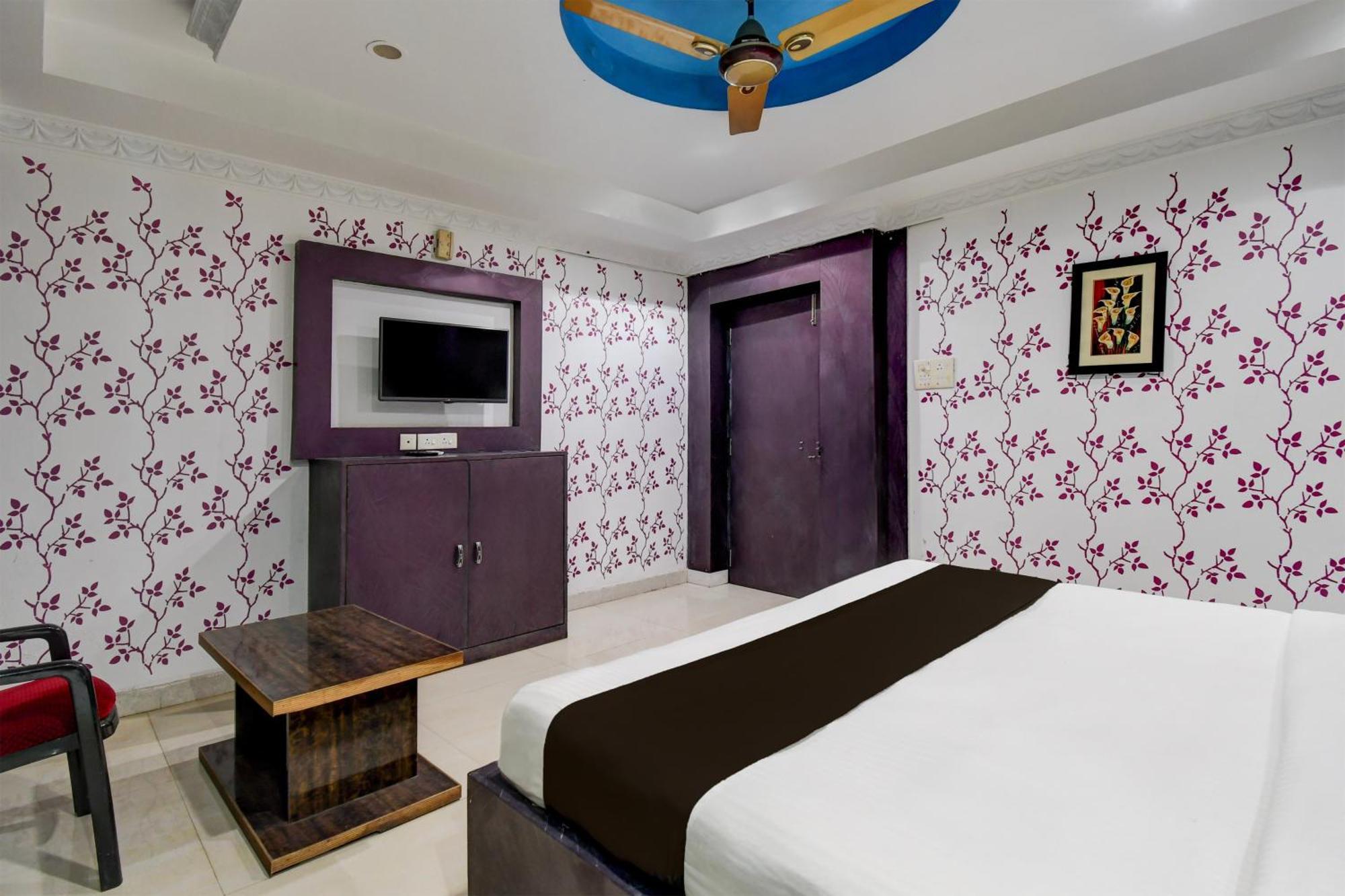 Hotel O Blue Royal Bhubaneswar Exterior foto